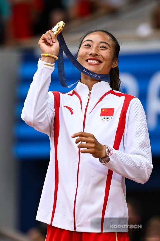 Qinwen Zheng — 2024 Olympics Paris