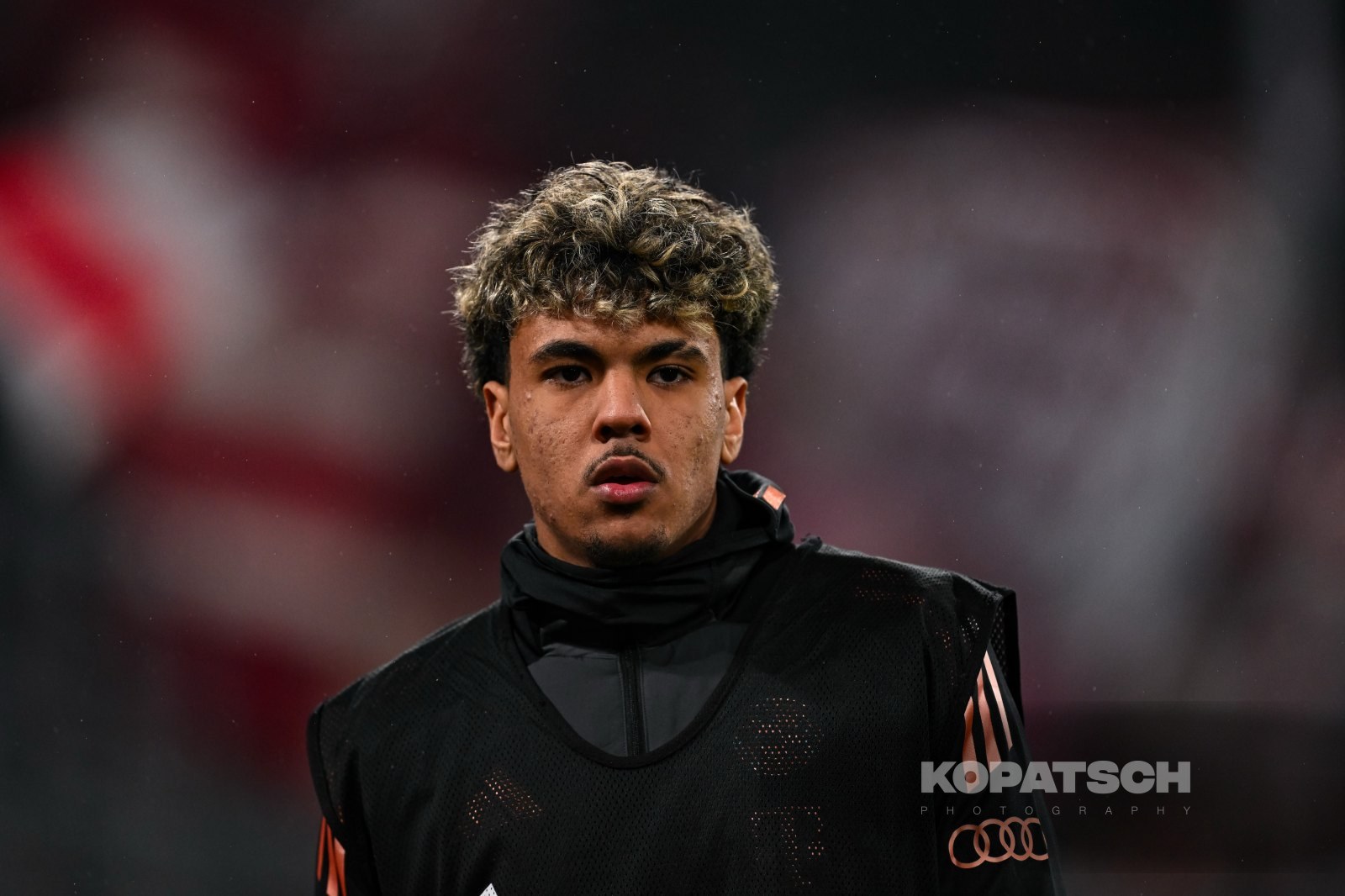 Adam Aznou · 2025-01-15 FC Bayern Muenchen vs TSG Hoffenheim