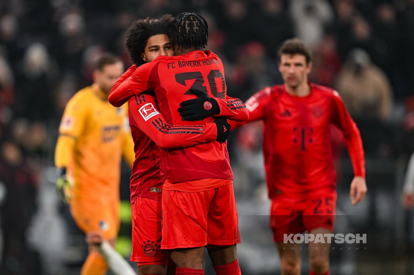 Serge Gnabry · 2025-01-15 FC Bayern Muenchen vs TSG Hoffenheim