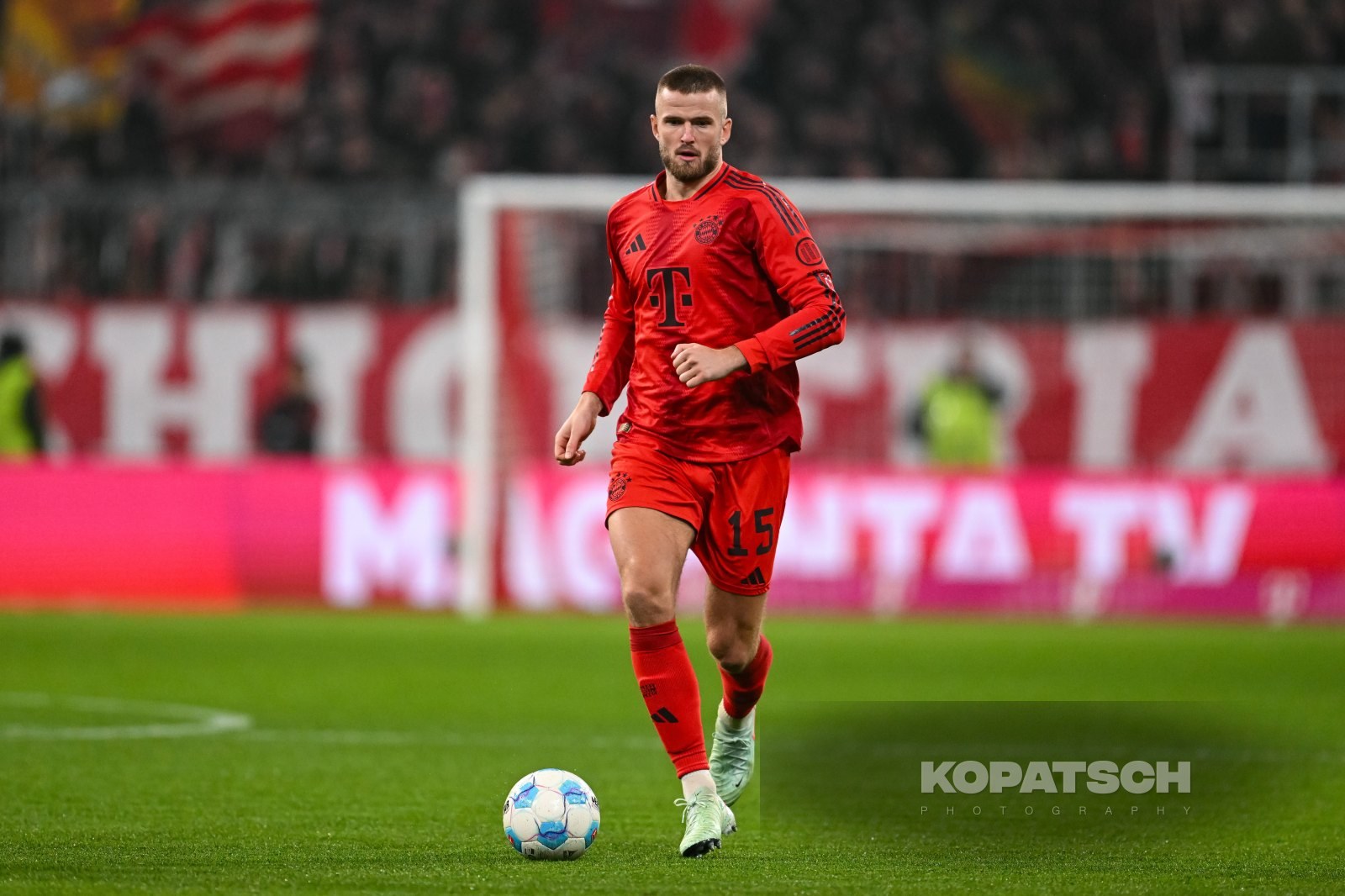 Eric Dier · 2025-01-15 FC Bayern Muenchen vs TSG Hoffenheim