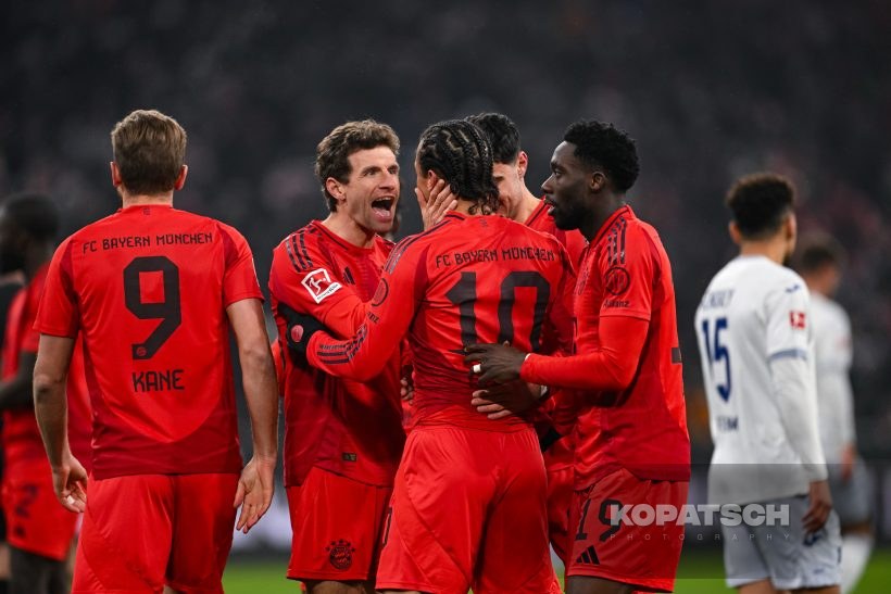 Leroy Sane · Thomas Müller · Alphonso Davies, 2025-01-15 FC Bayern Muenchen vs TSG Hoffenheim