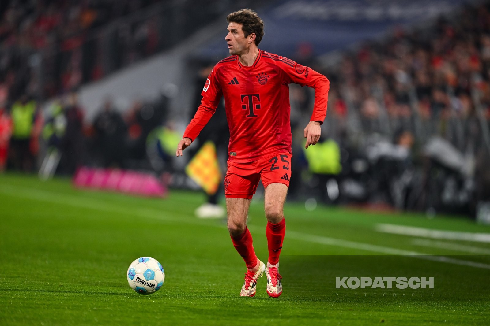 Thomas Müller · 2025-01-15 FC Bayern Muenchen vs TSG Hoffenheim