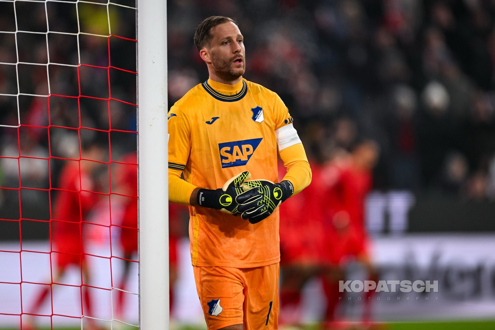 Oliver Baumann · 2025-01-15 FC Bayern Muenchen vs TSG Hoffenheim