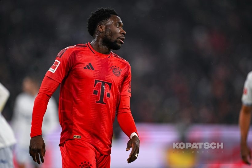 Alphonso Davies, 2025-01-15 FC Bayern Muenchen vs TSG Hoffenheim