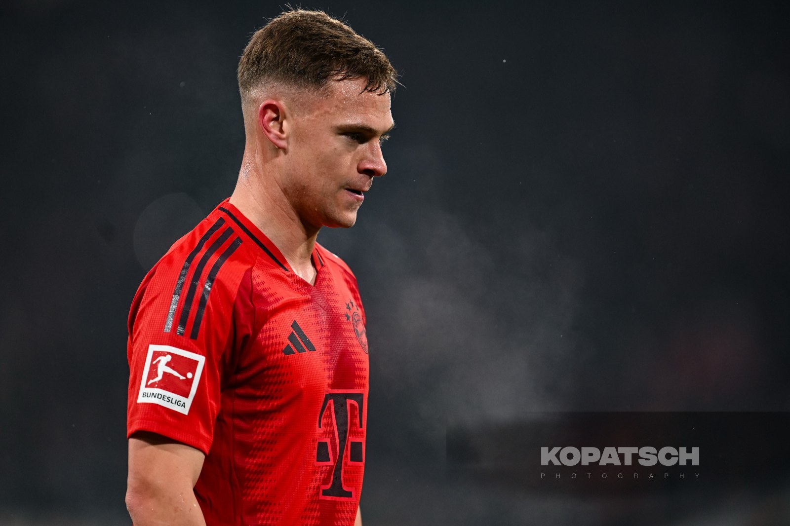 Joshua Kimmich · 2025-01-15 FC Bayern Muenchen vs TSG Hoffenheim