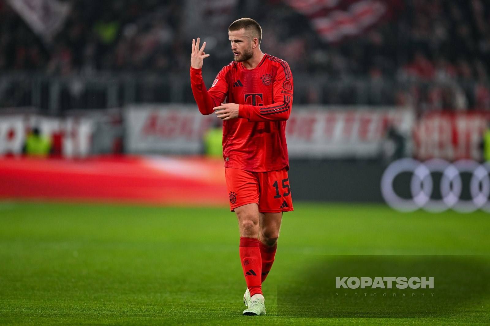 Eric Dier · 2025-01-15 FC Bayern Muenchen vs TSG Hoffenheim