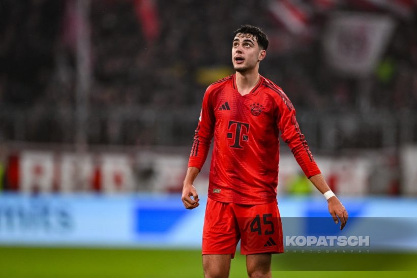 Aleksandar Pavlovic, 2025-01-15 FC Bayern Muenchen vs TSG Hoffenheim