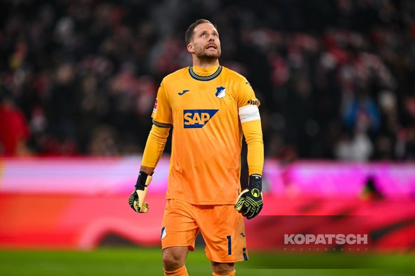 Oliver Baumann, 2025-01-15 FC Bayern Muenchen vs TSG Hoffenheim