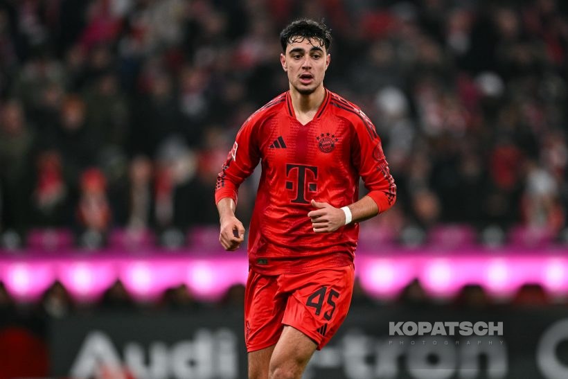 Aleksandar Pavlovic, 2025-01-15 FC Bayern Muenchen vs TSG Hoffenheim
