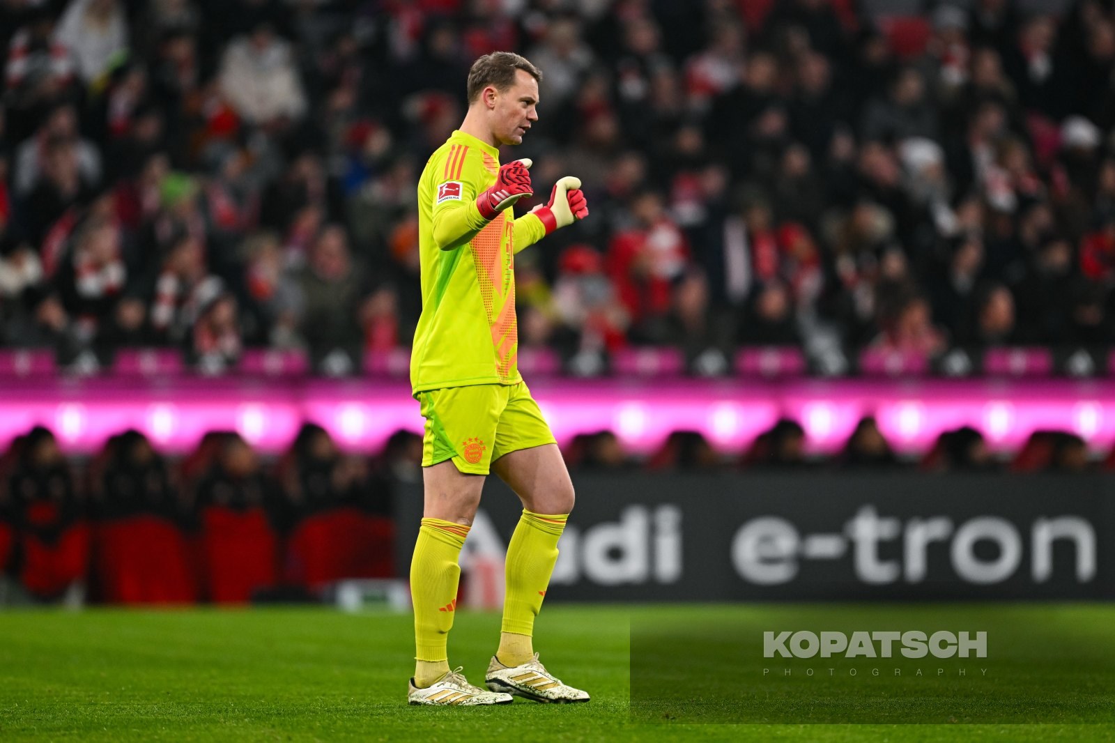 Manuel Neuer · 2025-01-15 FC Bayern Muenchen vs TSG Hoffenheim