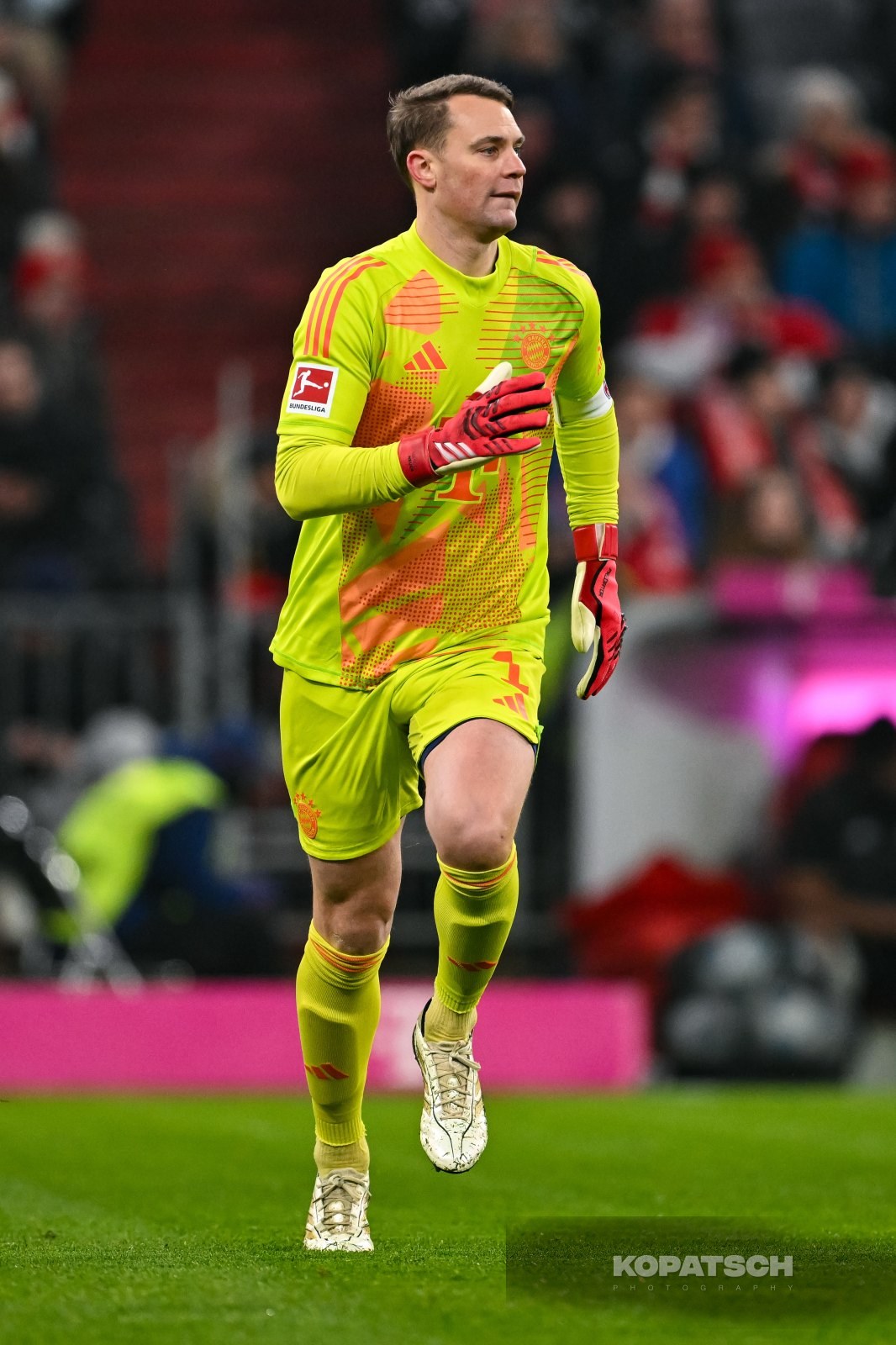 Manuel Neuer · 2025-01-15 FC Bayern Muenchen vs TSG Hoffenheim