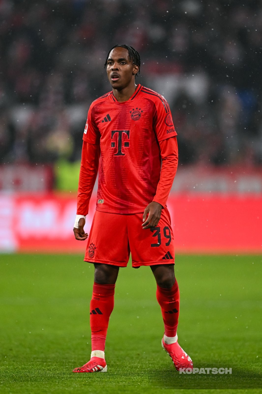 Mathys Tel · 2025-01-15 FC Bayern Muenchen vs TSG Hoffenheim