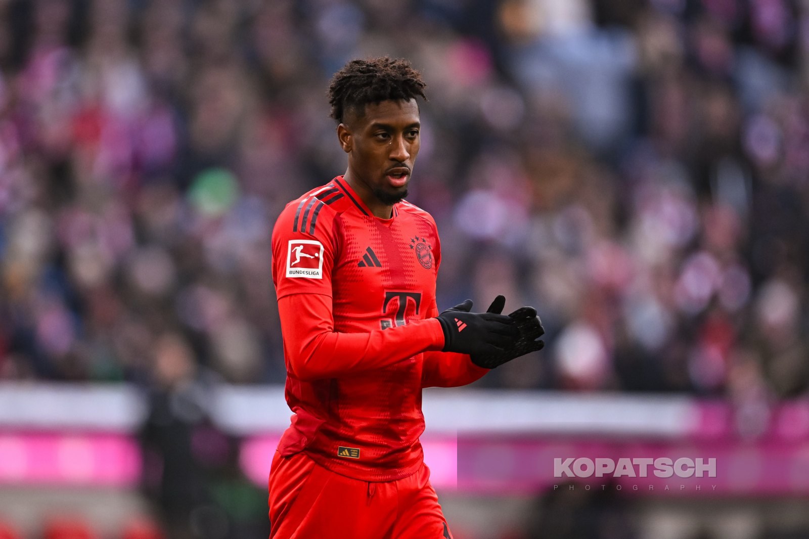 Kingsley Coman · 2025-01-18 FC Bayern Muenchen vs VfL Wolfsburg