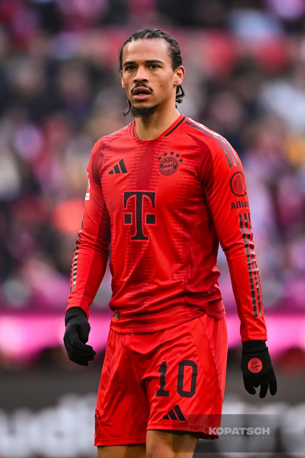Leroy Sane · 2025-01-18 FC Bayern Muenchen vs VfL Wolfsburg