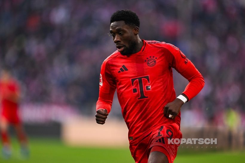 Alphonso Davies, 2025-01-18 FC Bayern Muenchen vs VfL Wolfsburg