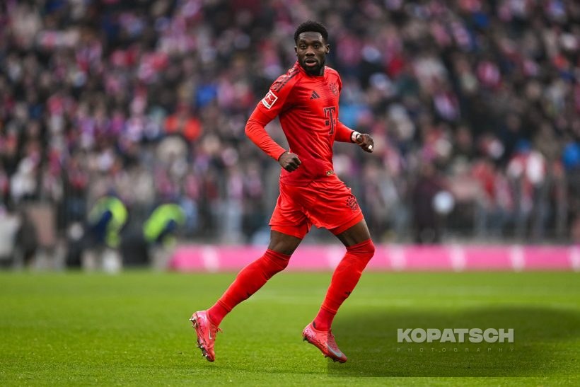 Alphonso Davies, 2025-01-18 FC Bayern Muenchen vs VfL Wolfsburg