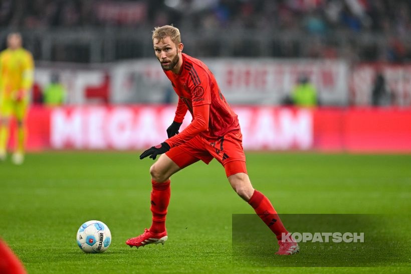 Konrad Laimer, 2025-01-18 FC Bayern Muenchen vs VfL Wolfsburg