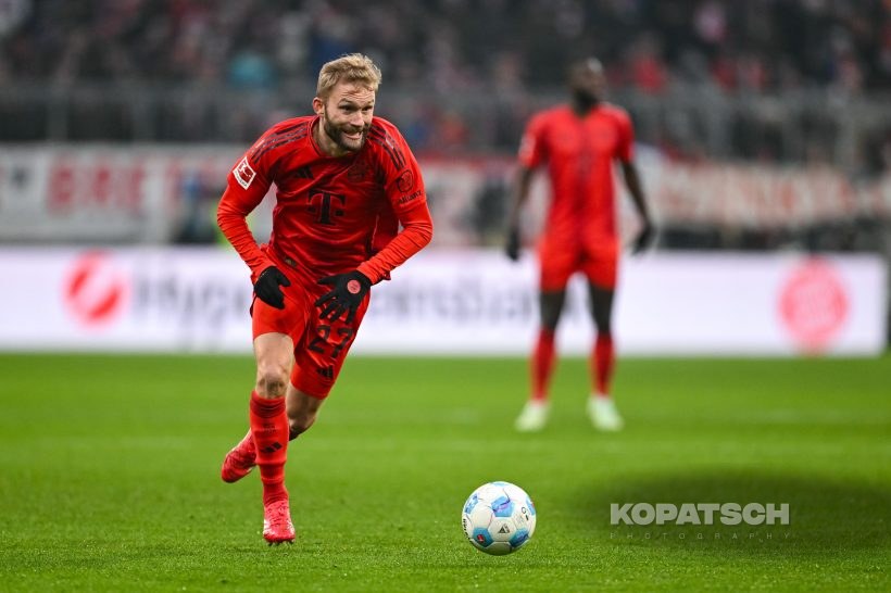 Konrad Laimer, 2025-01-18 FC Bayern Muenchen vs VfL Wolfsburg