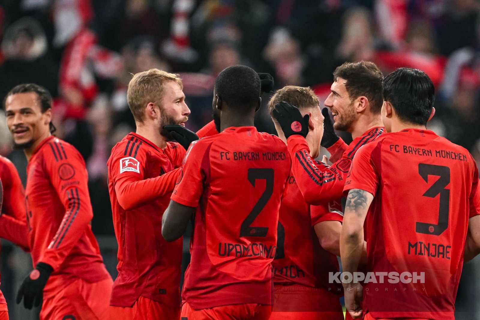 Leon Goretzka · 2025-01-18 FC Bayern Muenchen vs VfL Wolfsburg