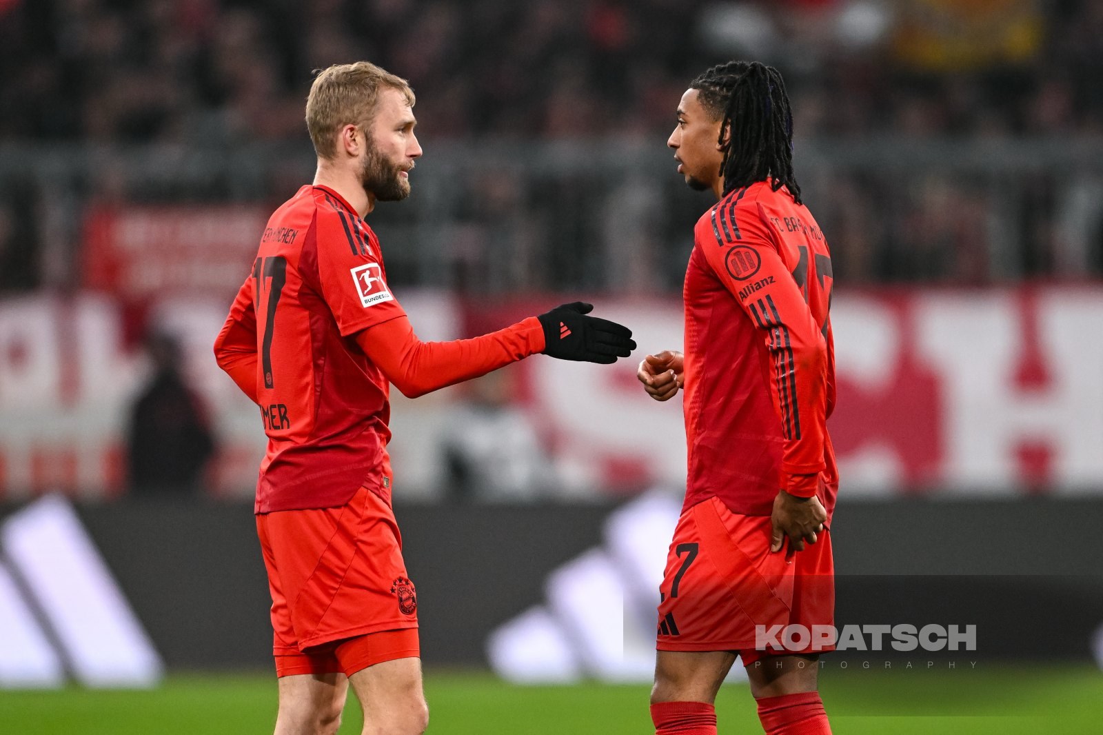 Konrad Laimer · 2025-01-18 FC Bayern Muenchen vs VfL Wolfsburg