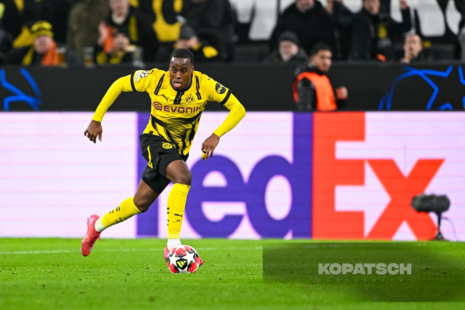 Jamie Gittens · 2025-01-29 Borussia Dortmund vs Shakhtar Donetsk