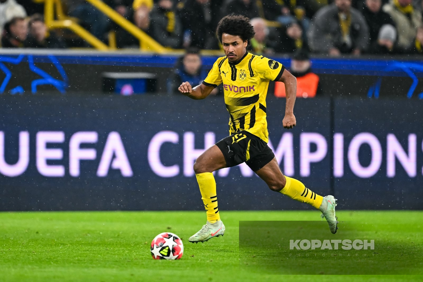 Karim Adeyemi · 2025-01-29 Borussia Dortmund vs Shakhtar Donetsk
