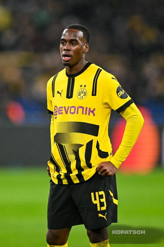Jamie Gittens, 2025-01-29 Borussia Dortmund vs Shakhtar Donetsk