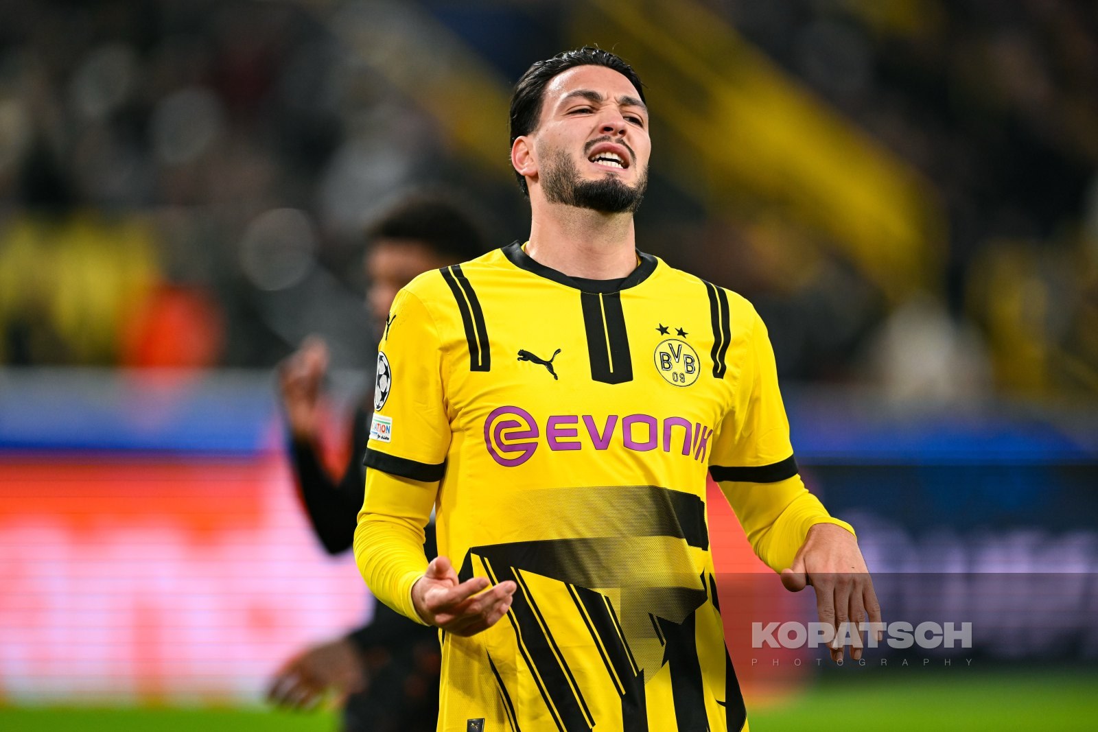 Ramy Bensebaini · 2025-01-29 Borussia Dortmund vs Shakhtar Donetsk