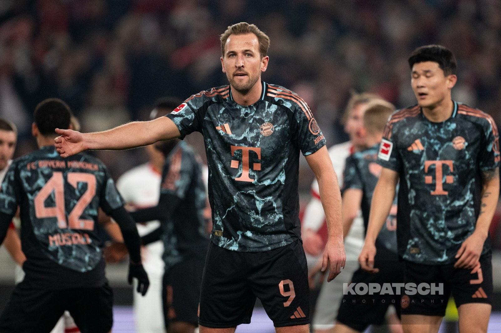 Harry Kane · 2025-02-28 VfB Stuttgart vs FC Bayern Muenchen