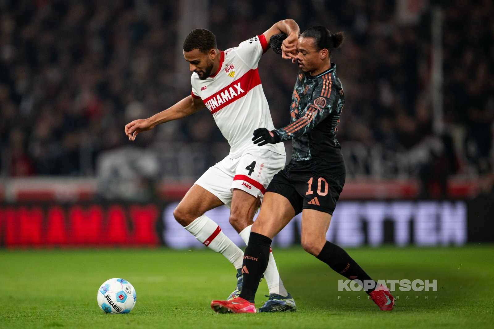 Josha Vagnoman · 2025-02-28 VfB Stuttgart vs FC Bayern Muenchen