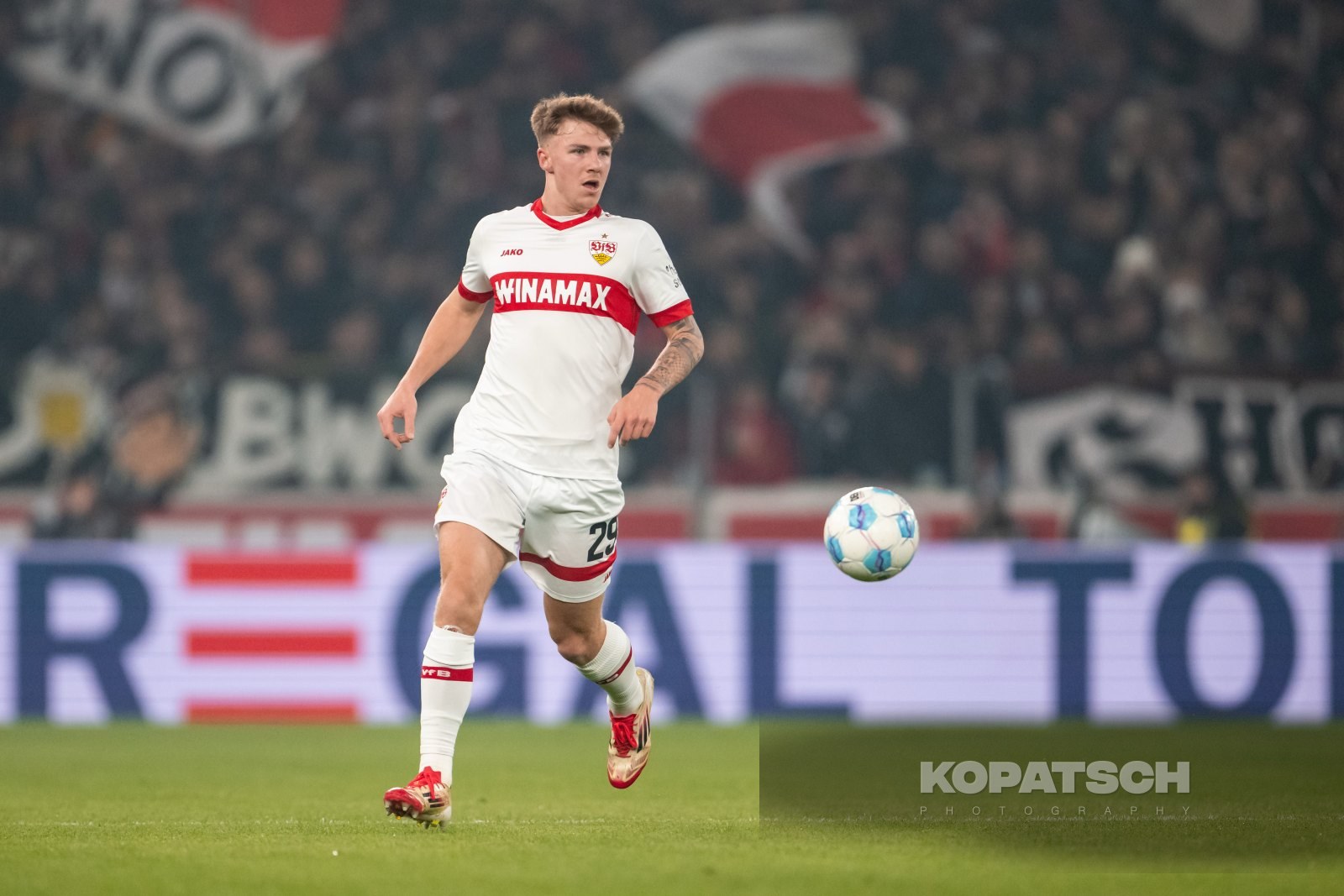Finn Jeltsch · 2025-02-28 VfB Stuttgart vs FC Bayern Muenchen