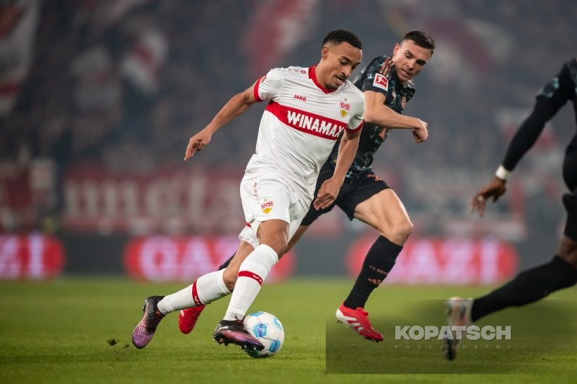 Jamie Leweling · Joao Palhinha, 2025-02-28 VfB Stuttgart vs FC Bayern Muenchen