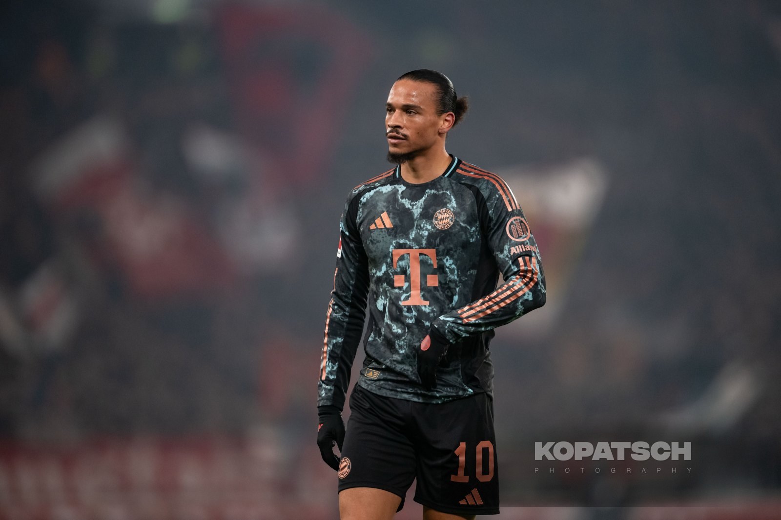 Leroy Sane · 2025-02-28 VfB Stuttgart vs FC Bayern Muenchen