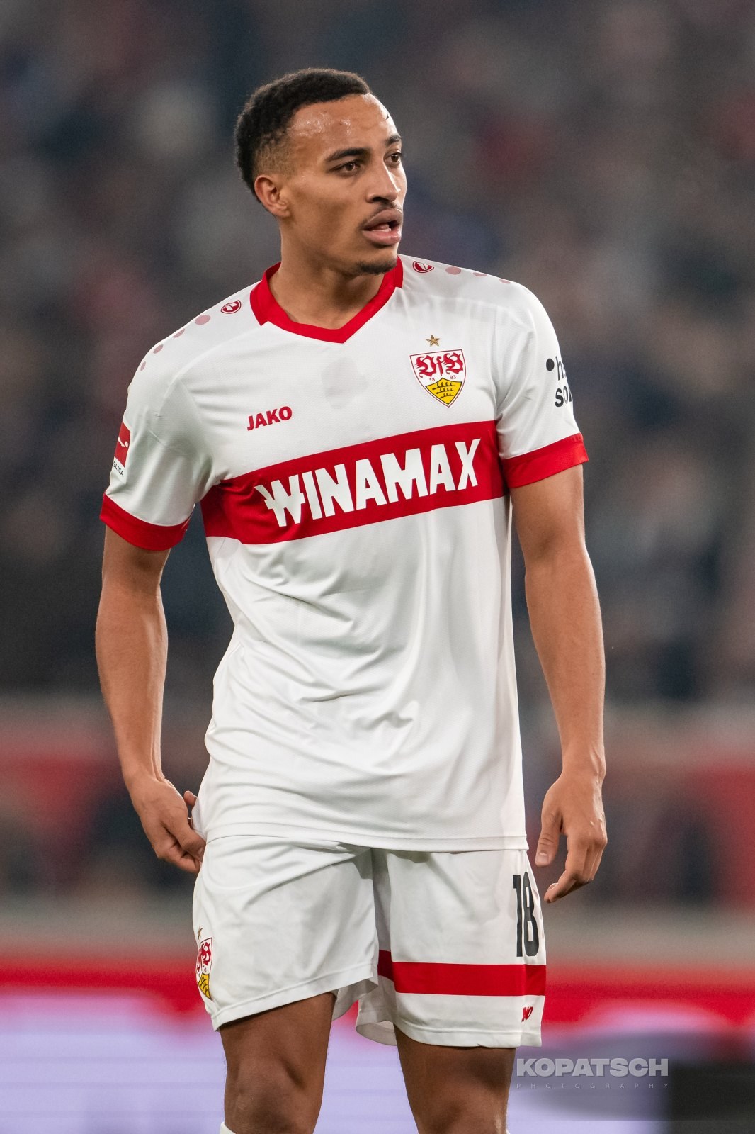 Jamie Leweling · 2025-02-28 VfB Stuttgart vs FC Bayern Muenchen