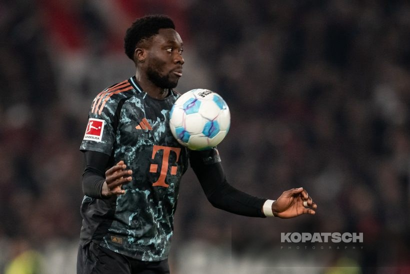 Alphonso Davies, 2025-02-28 VfB Stuttgart vs FC Bayern Muenchen