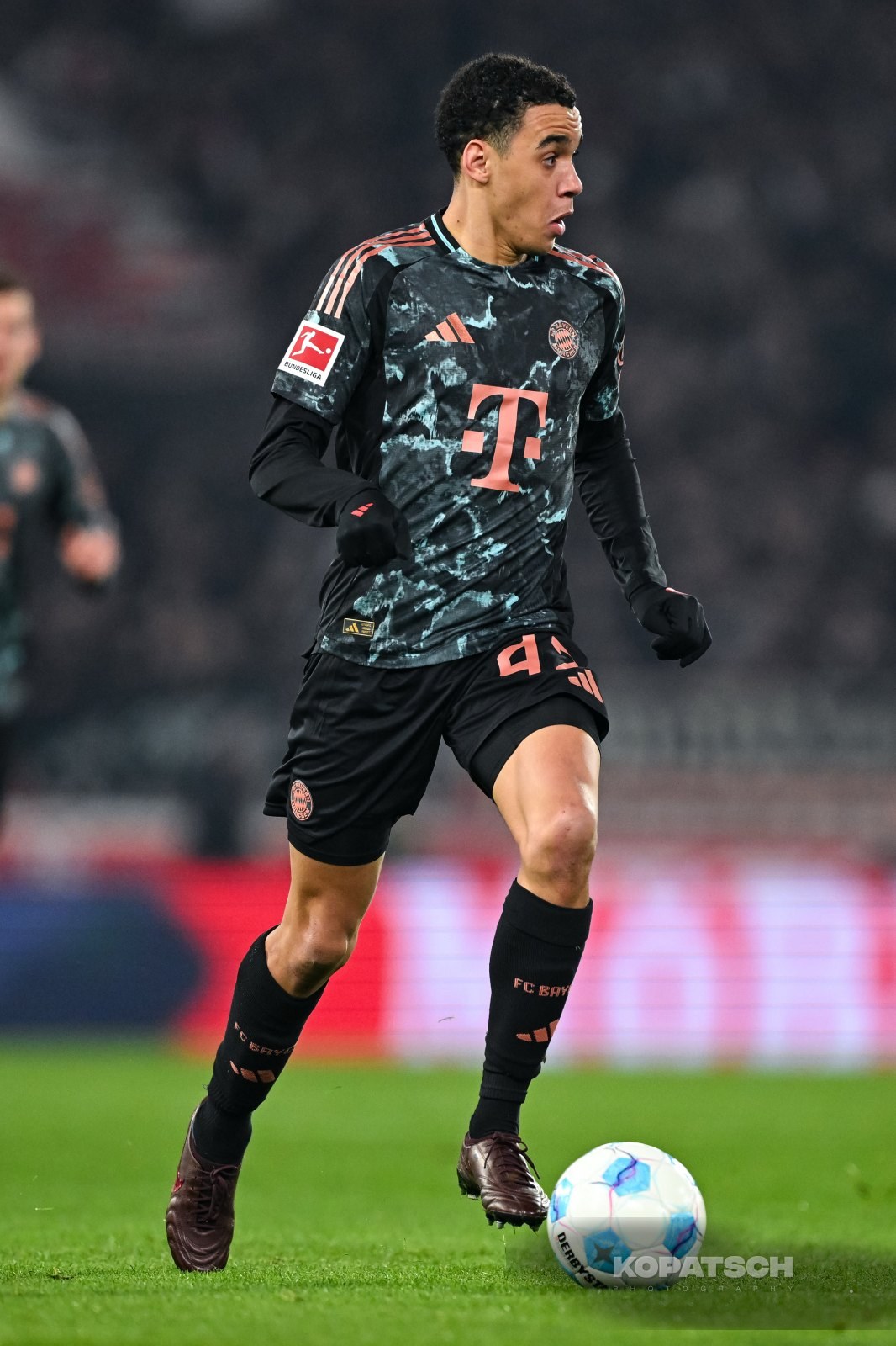 Jamal Musiala · 2025-02-28 VfB Stuttgart vs FC Bayern Muenchen