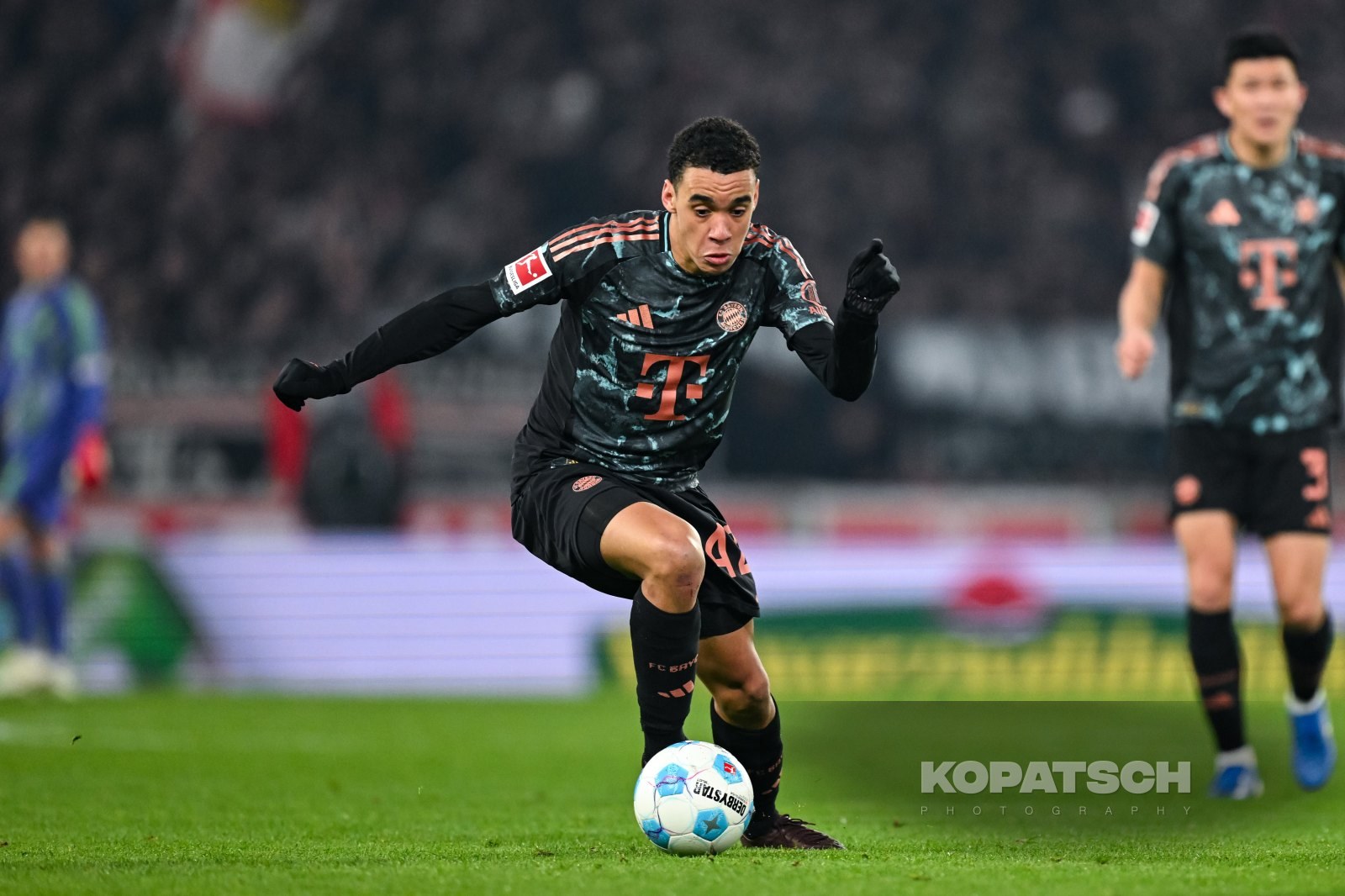 Jamal Musiala · 2025-02-28 VfB Stuttgart vs FC Bayern Muenchen