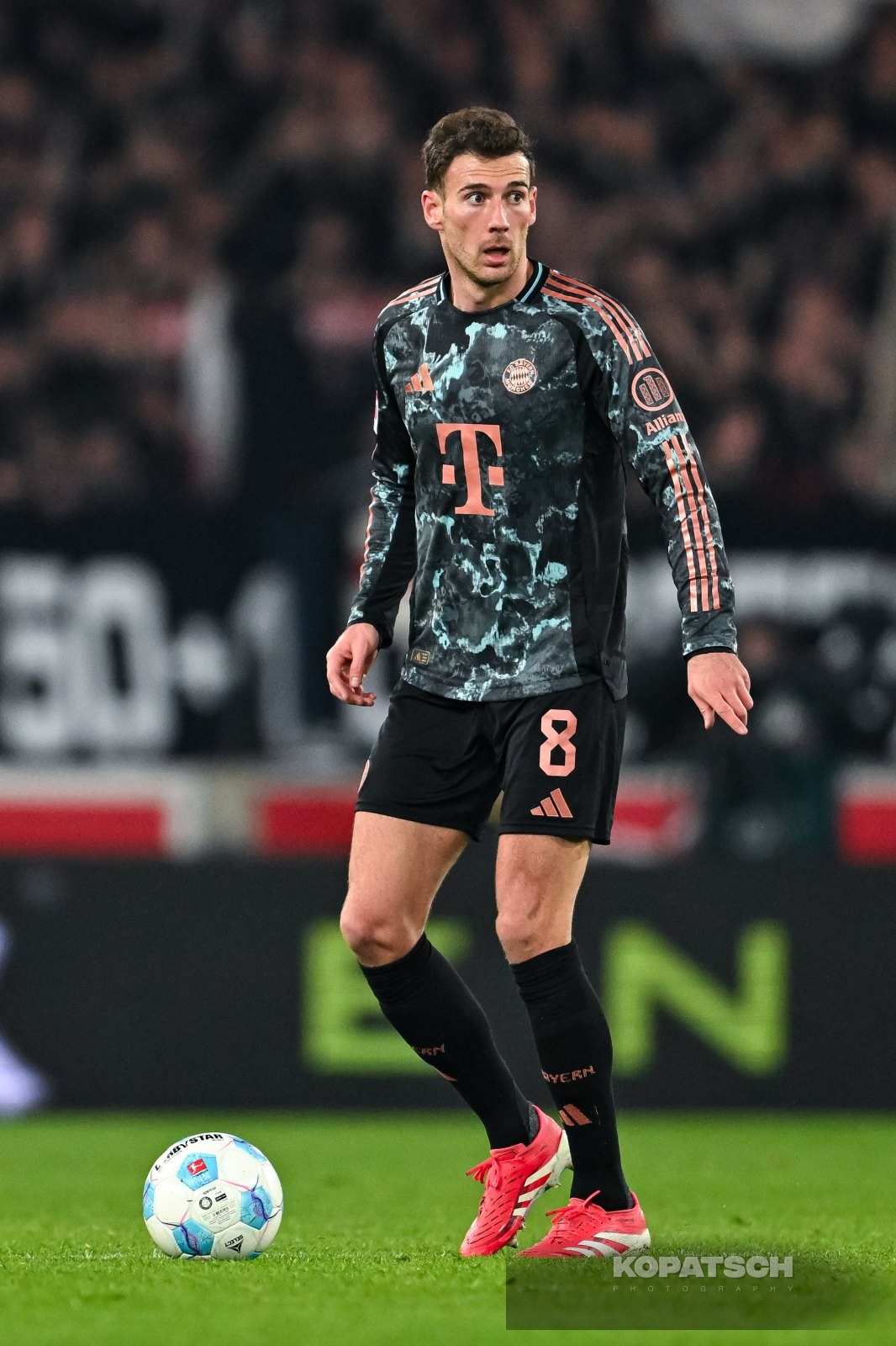 Leon Goretzka · 2025-02-28 VfB Stuttgart vs FC Bayern Muenchen
