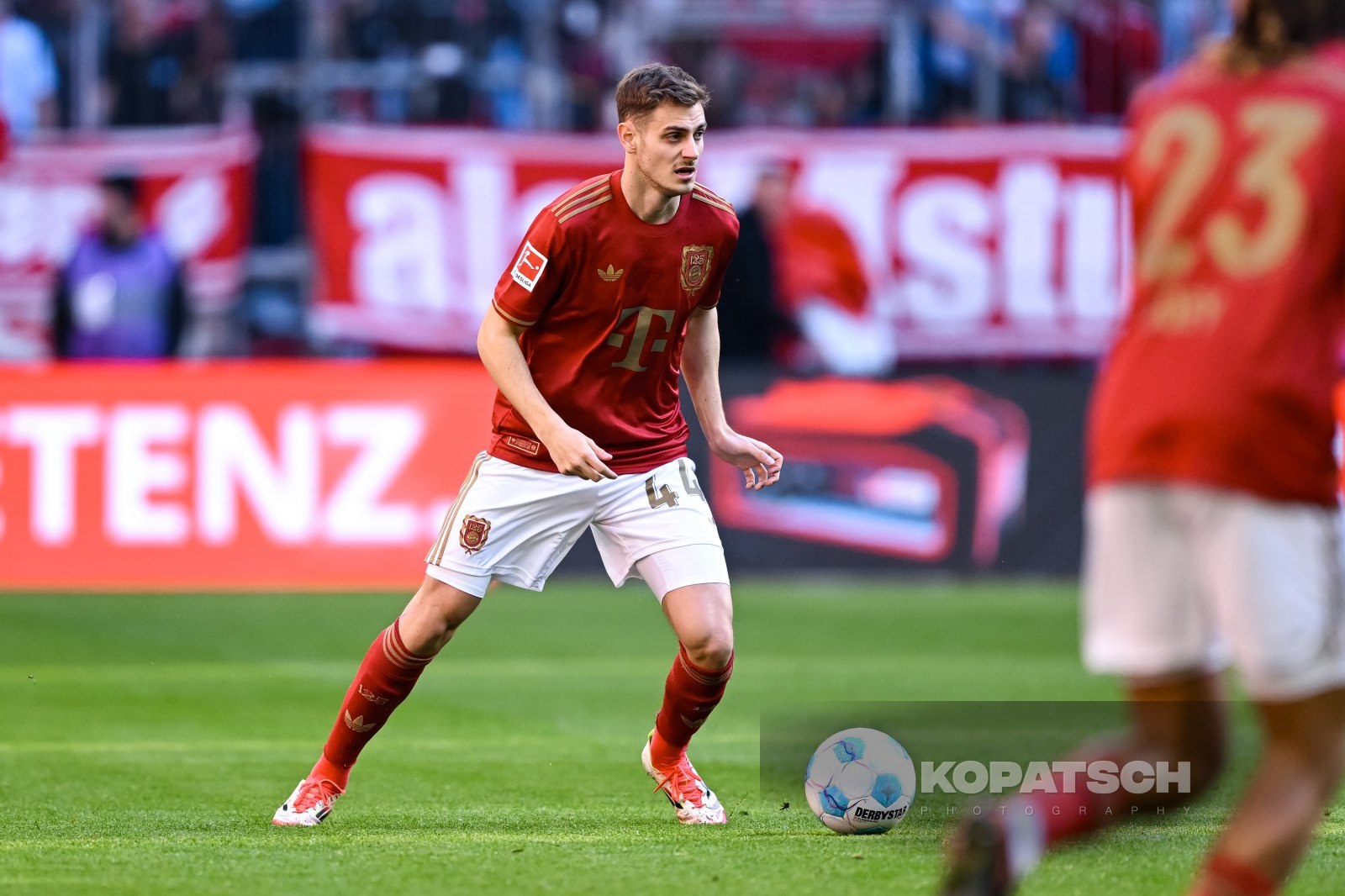 Josip Stanisic · 2025-03-08 FC Bayern Muenchen vs VfL Bochum