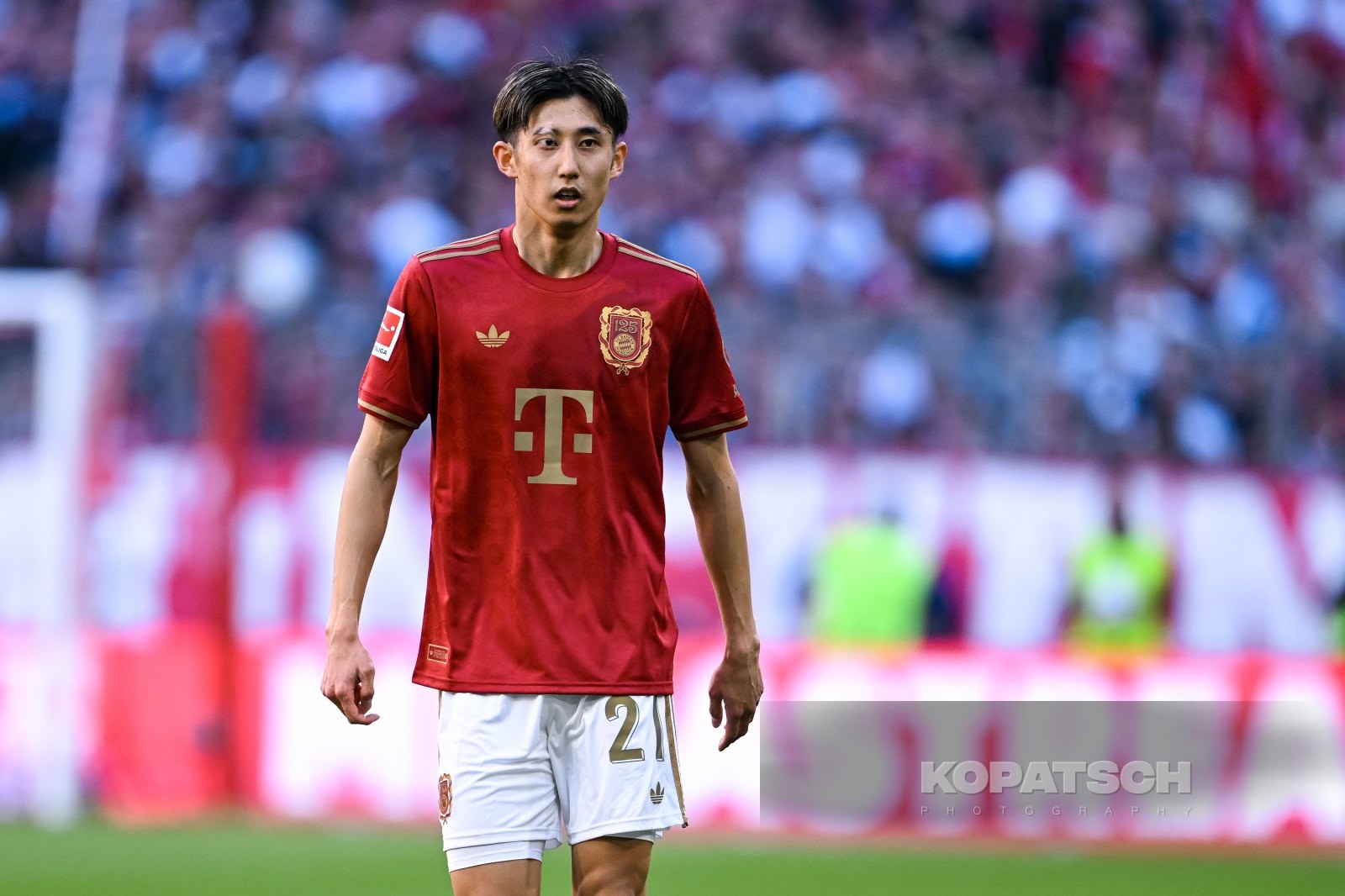 Hiroki Ito · 2025-03-08 FC Bayern Muenchen vs VfL Bochum