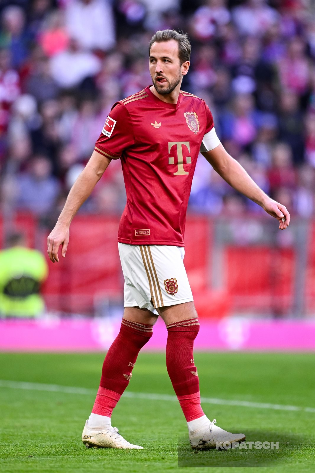 Harry Kane · 2025-03-08 FC Bayern Muenchen vs VfL Bochum