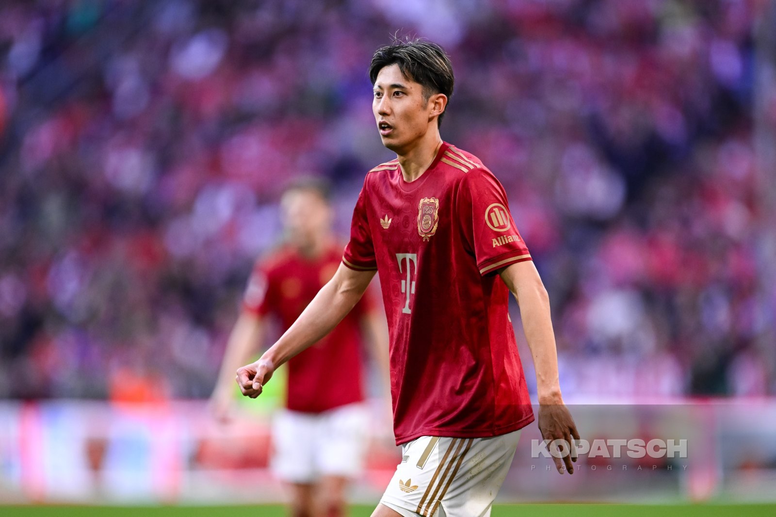 Hiroki Ito · 2025-03-08 FC Bayern Muenchen vs VfL Bochum