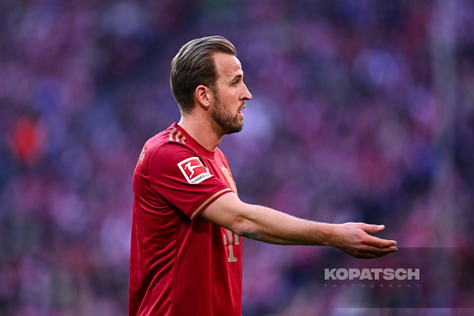 Harry Kane · 2025-03-08 FC Bayern Muenchen vs VfL Bochum