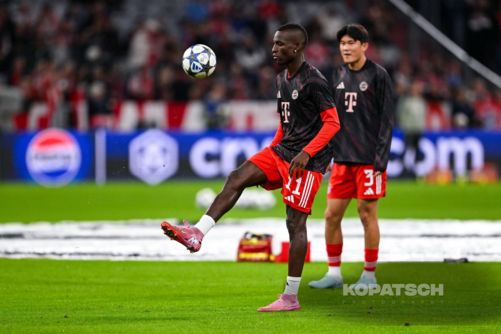 Nicolas Jackson · 2025-09-17 FC Bayern Muenchen vs Chelsea FC
