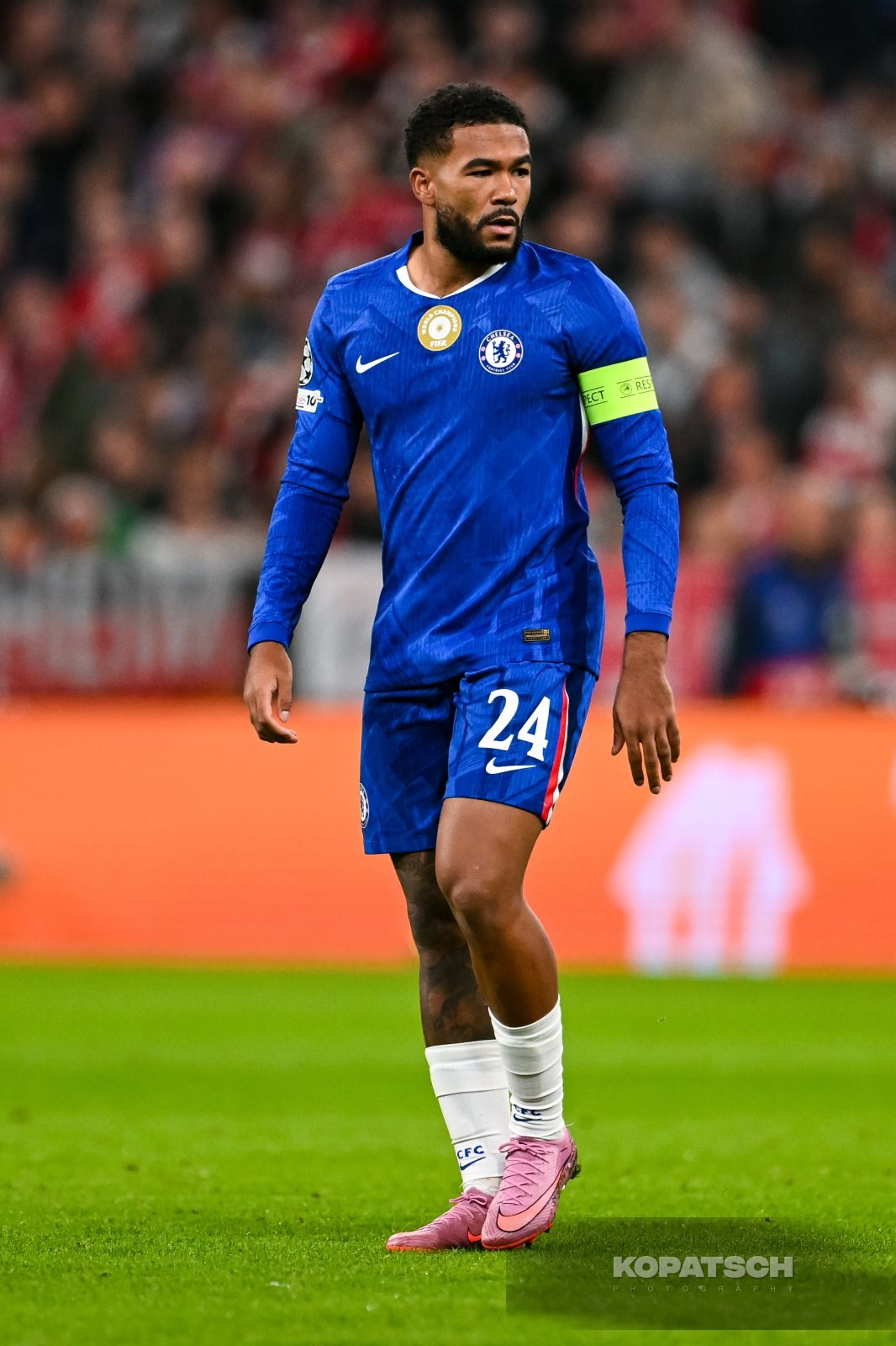 Reece James · 2025-09-17 FC Bayern Muenchen vs Chelsea FC