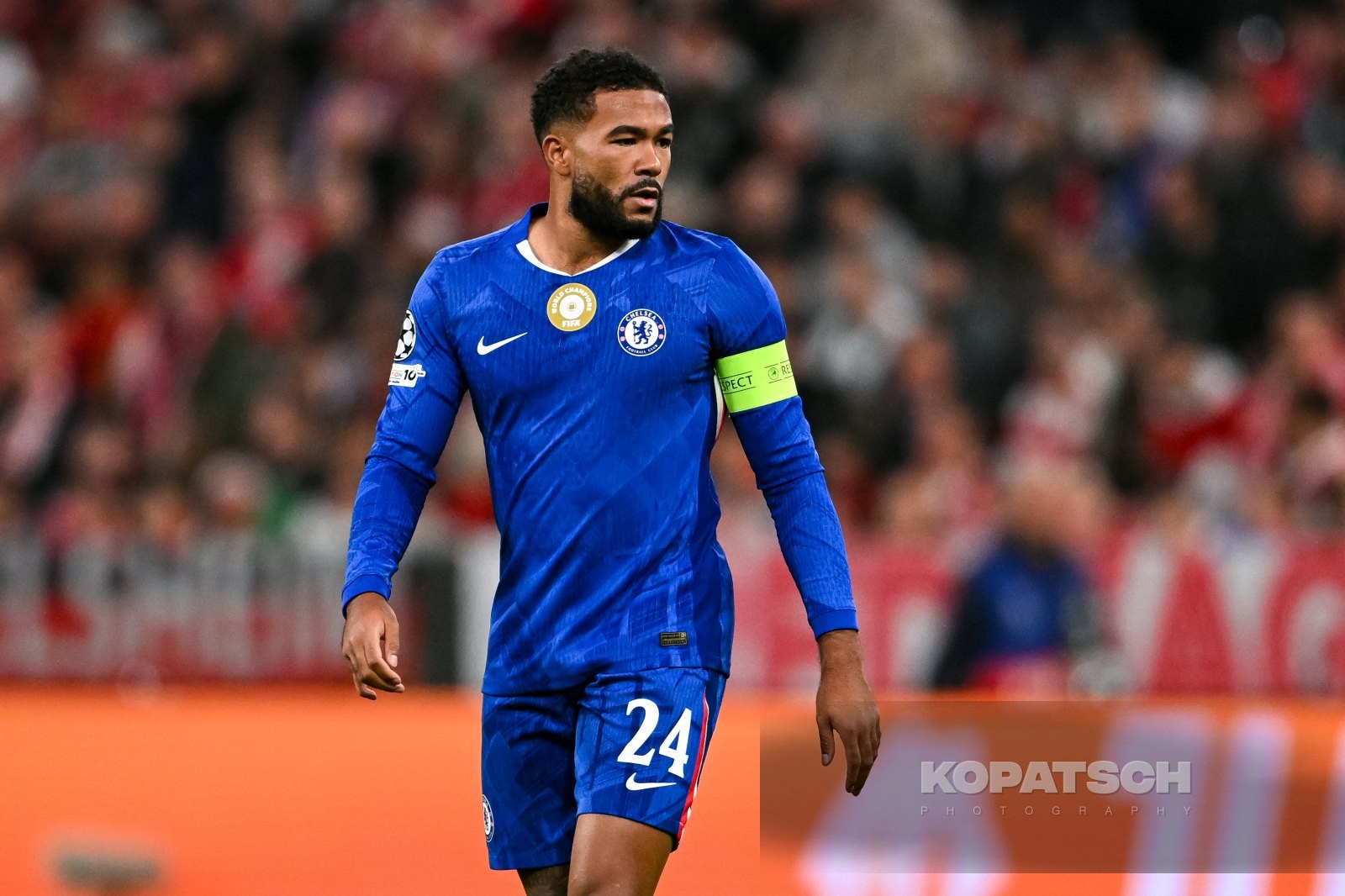 Reece James · 2025-09-17 FC Bayern Muenchen vs Chelsea FC