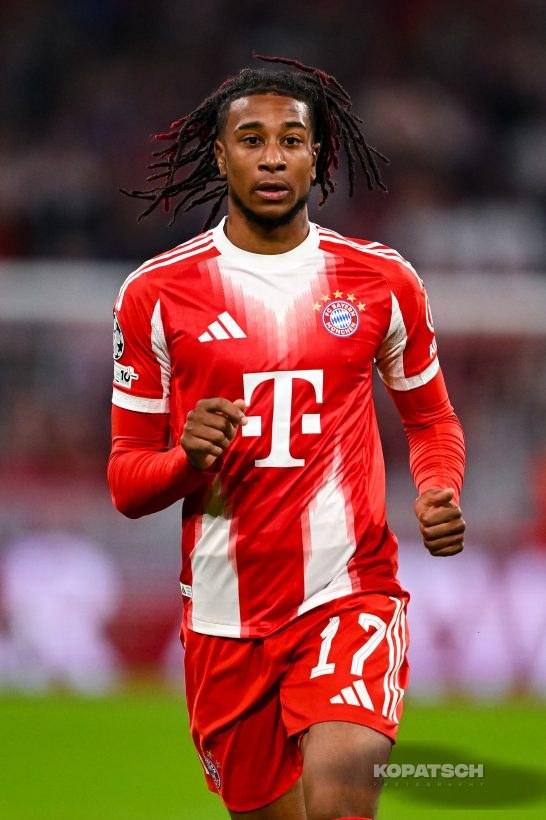 Michael Olise, 2025-09-17 FC Bayern Muenchen vs Chelsea FC