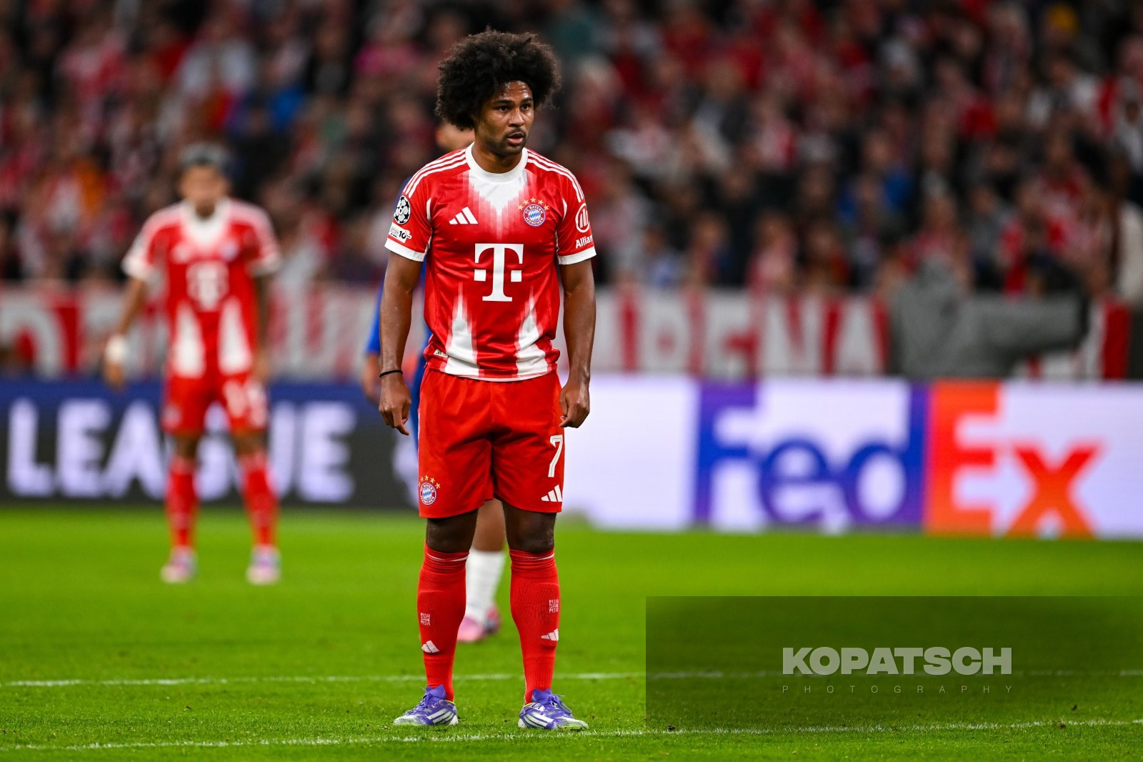 Serge Gnabry · 2025-09-17 FC Bayern Muenchen vs Chelsea FC