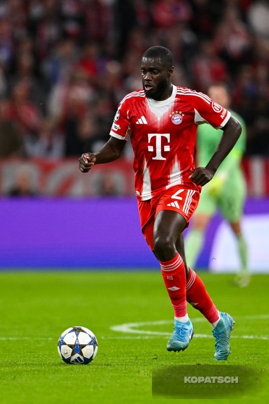 Dayot Upamecano, 2025-09-17 FC Bayern Muenchen vs Chelsea FC