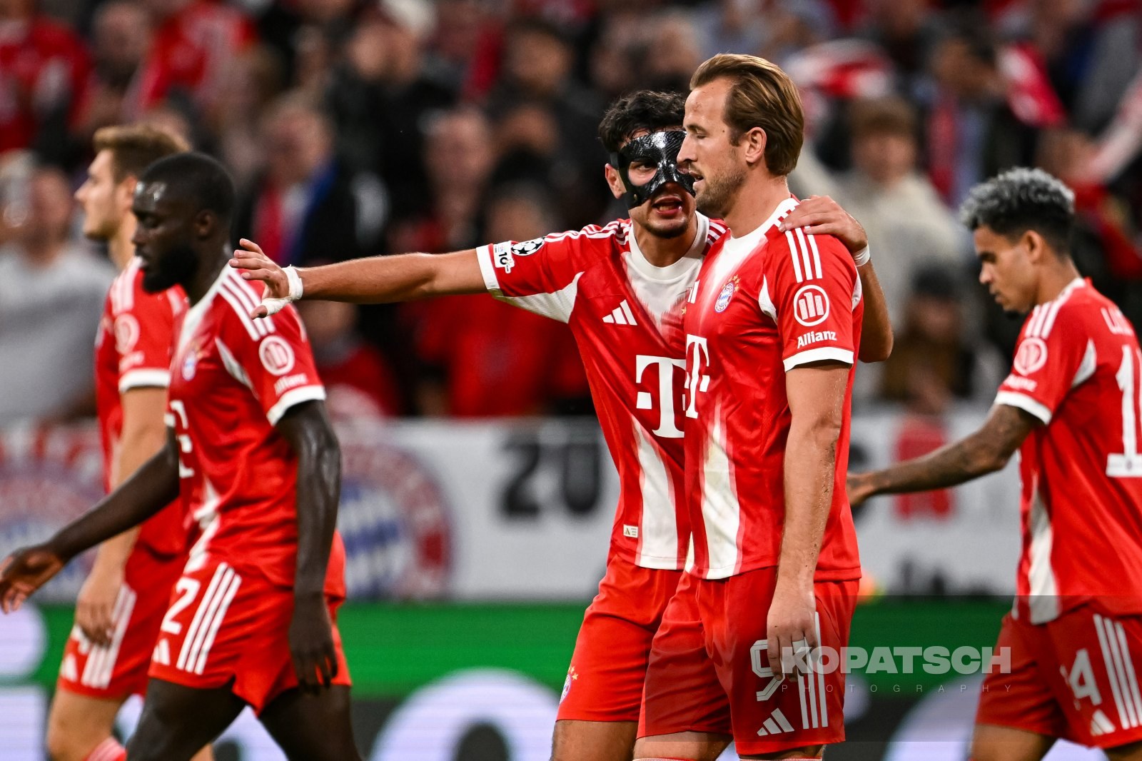 Harry Kane · 2025-09-17 FC Bayern Muenchen vs Chelsea FC